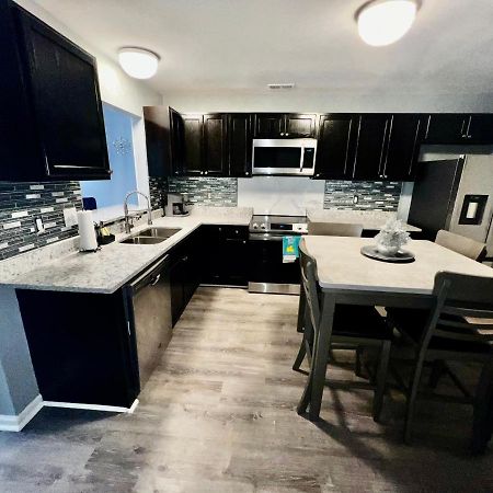 Luxury Townhome Jacksonville, Nc Екстер'єр фото
