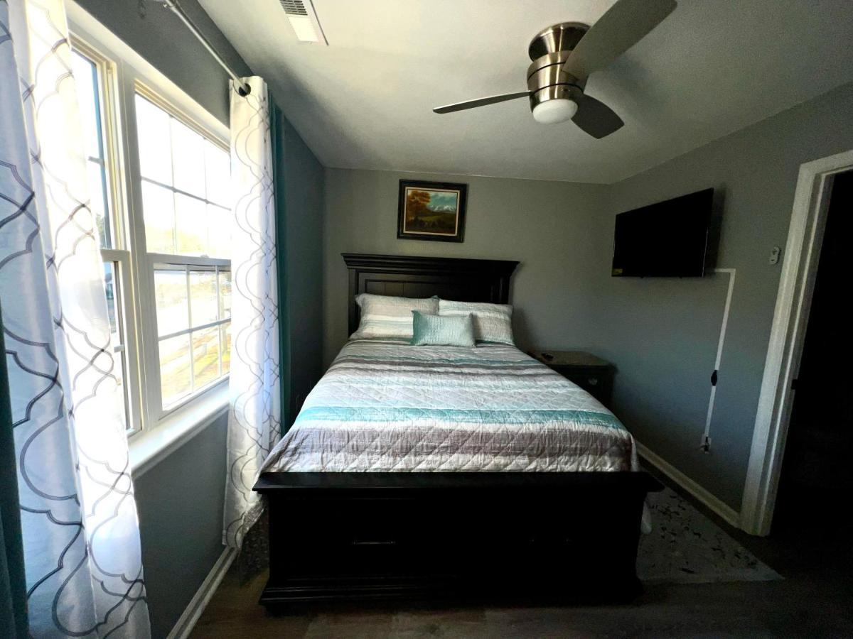 Luxury Townhome Jacksonville, Nc Екстер'єр фото