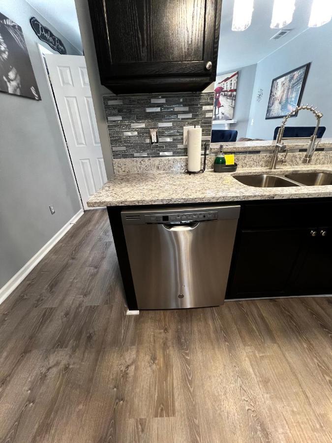 Luxury Townhome Jacksonville, Nc Екстер'єр фото
